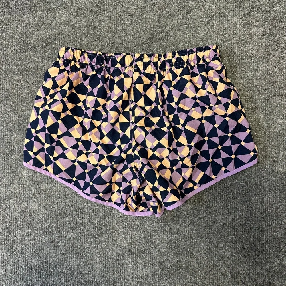 Nike Shorts Womens Size M Purple Geometric Dri-Fit Running Athletic Standard Fit